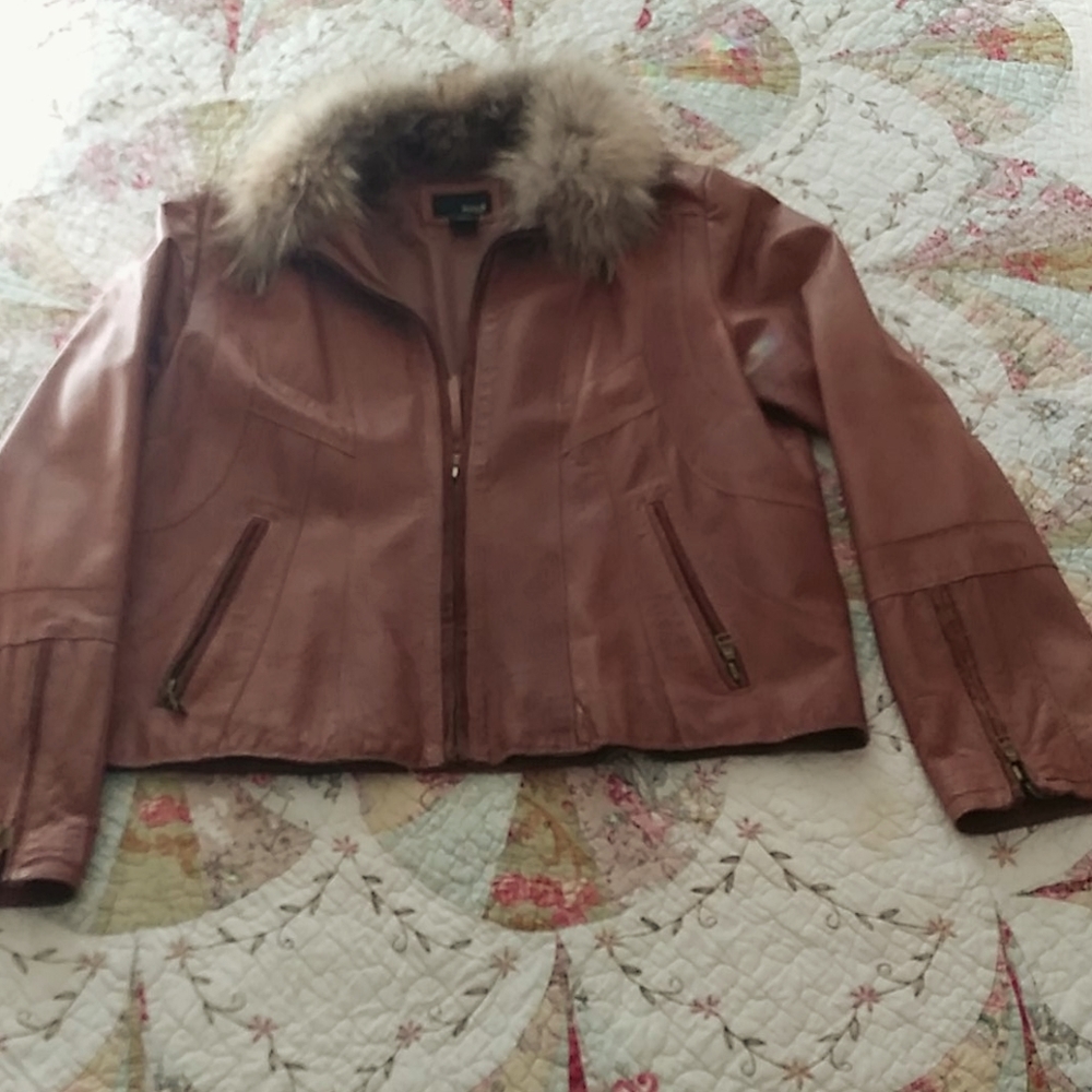 Women's leather fly jacket
